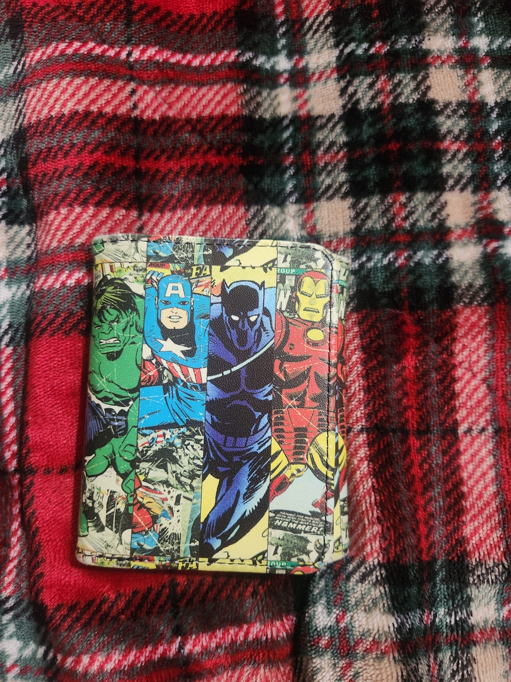 Marvel Wallet with Black Interior and Multicolor Plaid Accent